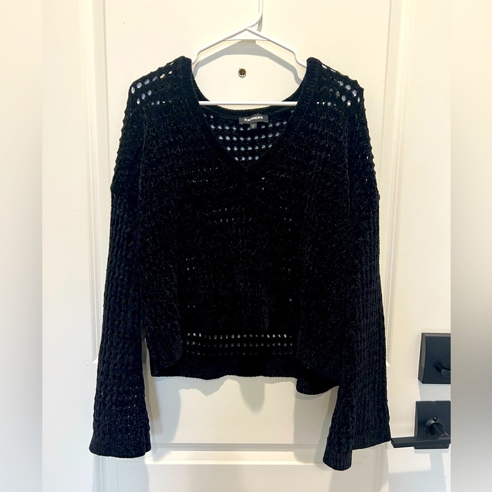 Express black sweater size M
